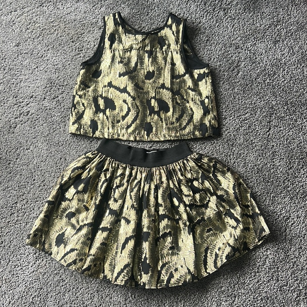 2 piece Pippa&Julie size 7